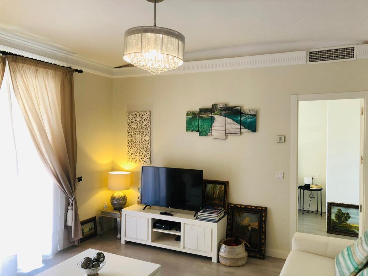 Apartamento A 50 Metros De La Playa Malagueta Con Vistas Al Mar 马拉加 外观 照片