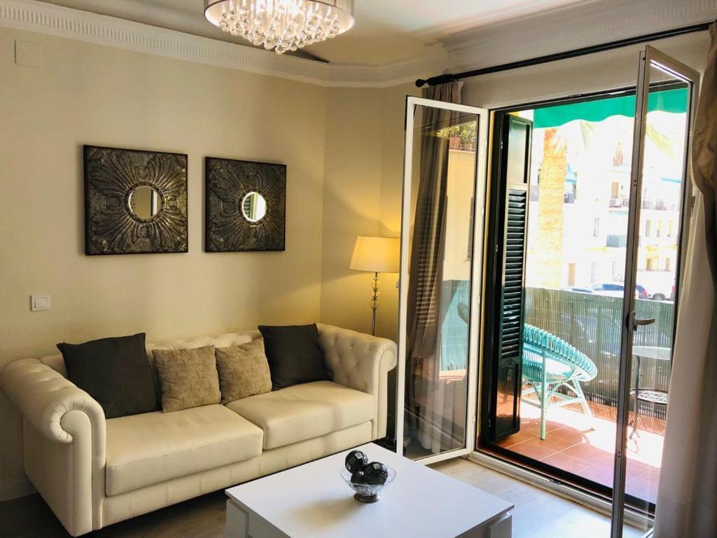 Apartamento A 50 Metros De La Playa Malagueta Con Vistas Al Mar 马拉加 外观 照片